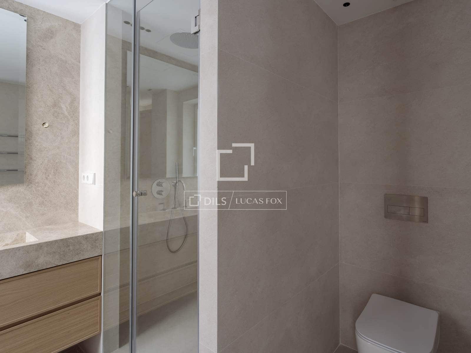 5 makuuhuone Huoneisto myytävänä paikassa Madrid kaupunki mukana 
autotalli - 4 990 000 € (Ref: 9542473)