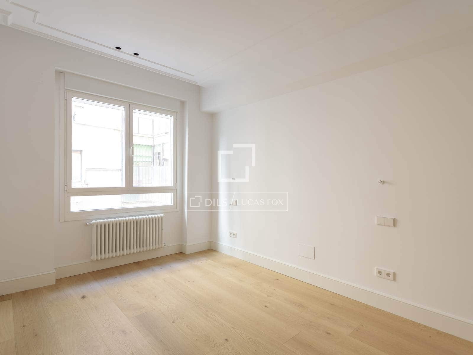 5 makuuhuone Huoneisto myytävänä paikassa Madrid kaupunki mukana 
autotalli - 4 990 000 € (Ref: 9542473)