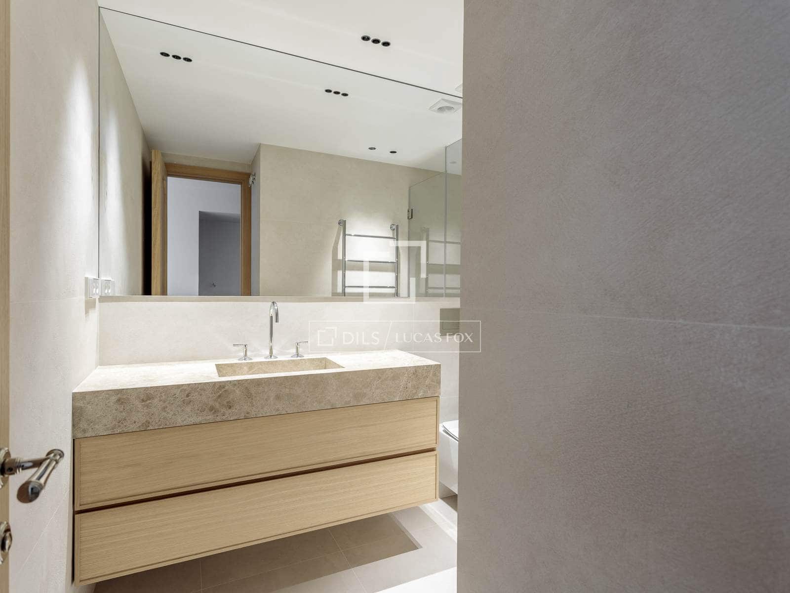 5 makuuhuone Huoneisto myytävänä paikassa Madrid kaupunki mukana 
autotalli - 4 990 000 € (Ref: 9542473)