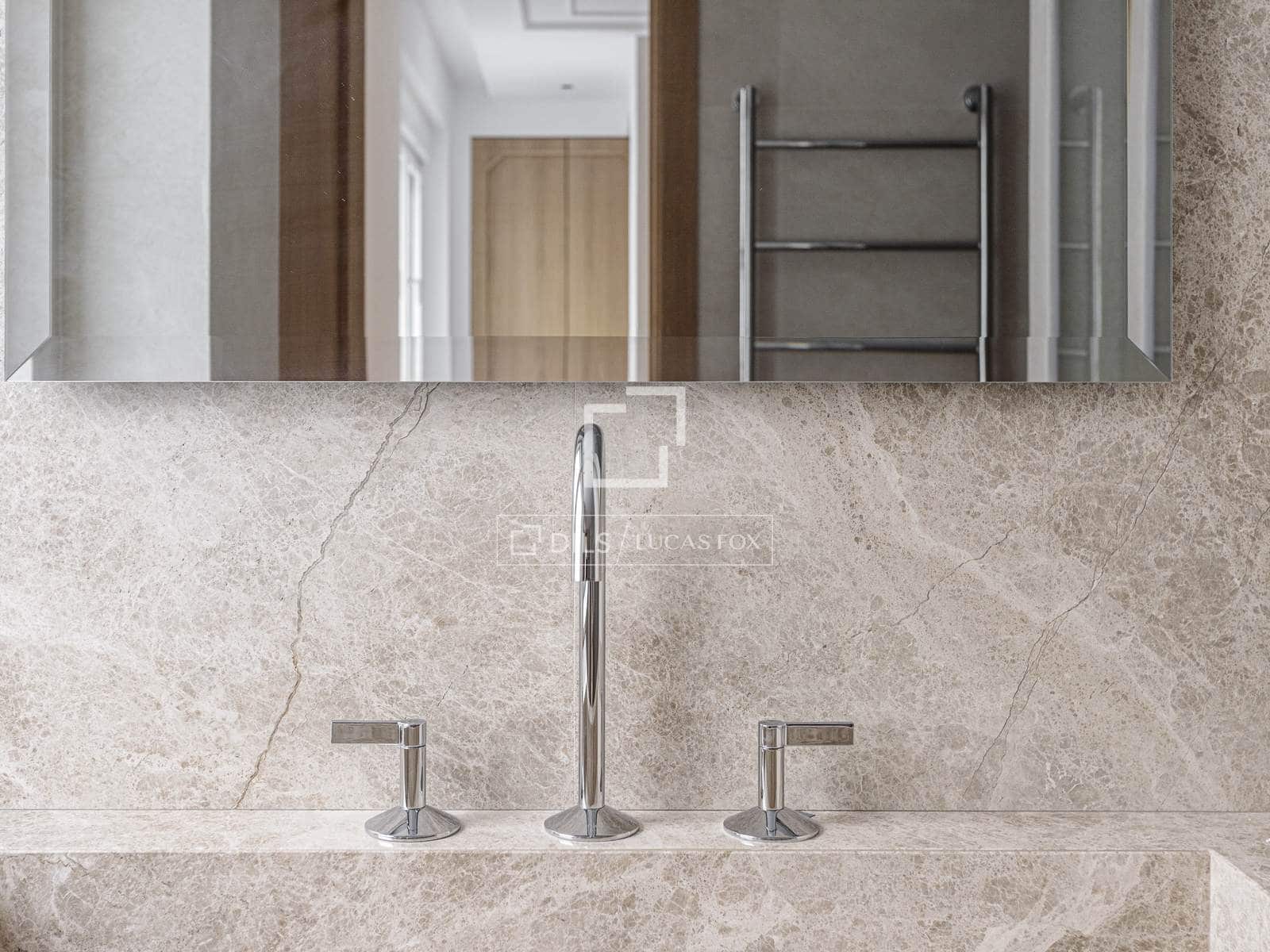 5 makuuhuone Huoneisto myytävänä paikassa Madrid kaupunki mukana 
autotalli - 4 990 000 € (Ref: 9542473)