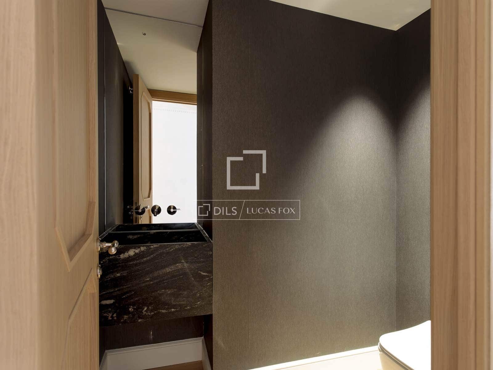 5 makuuhuone Huoneisto myytävänä paikassa Madrid kaupunki mukana 
autotalli - 4 990 000 € (Ref: 9542473)