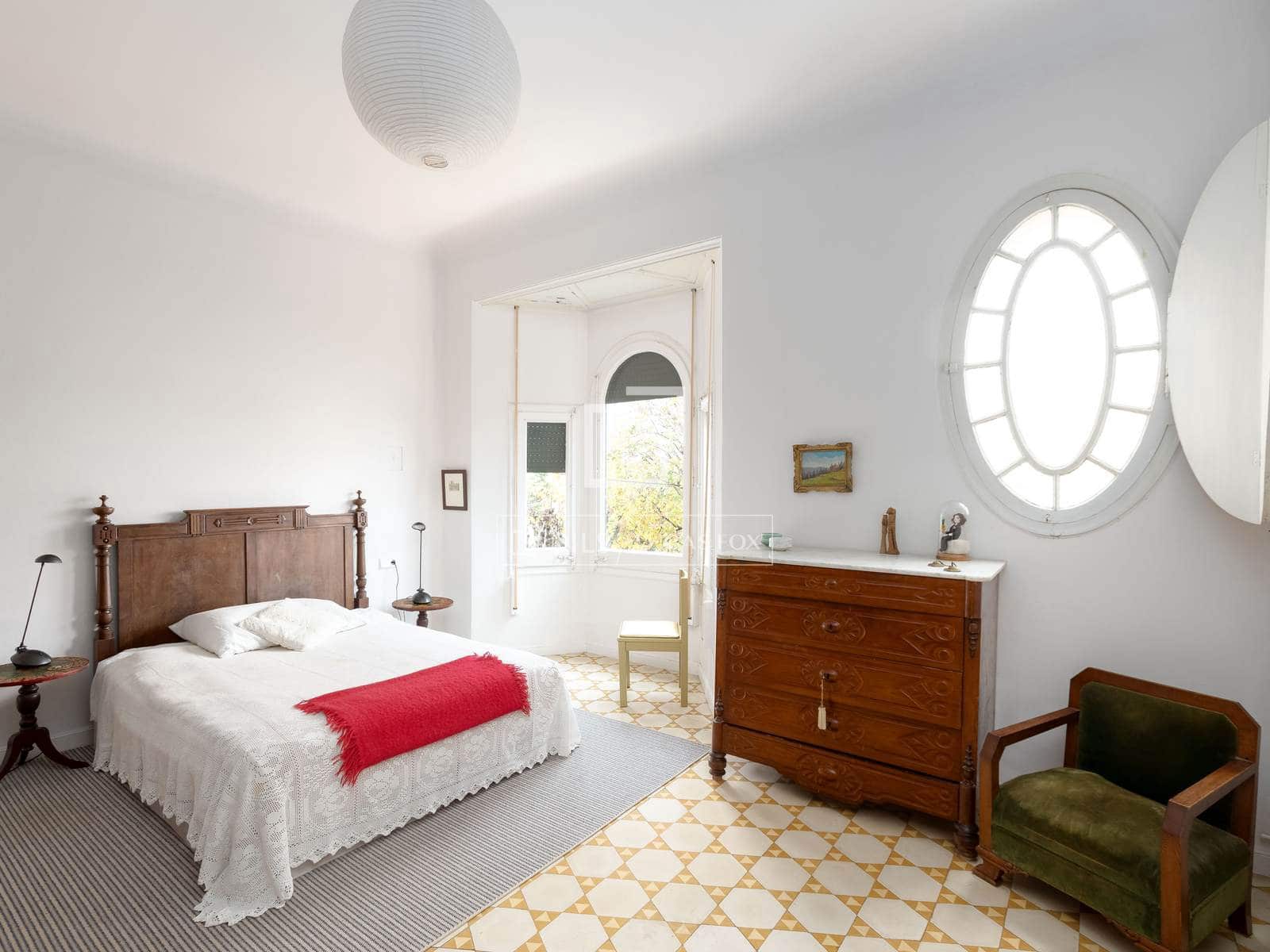 4 Zimmer Villa zu vermieten in Vilassar de Mar mit Garage - 3.500 € (Ref: 9542474)