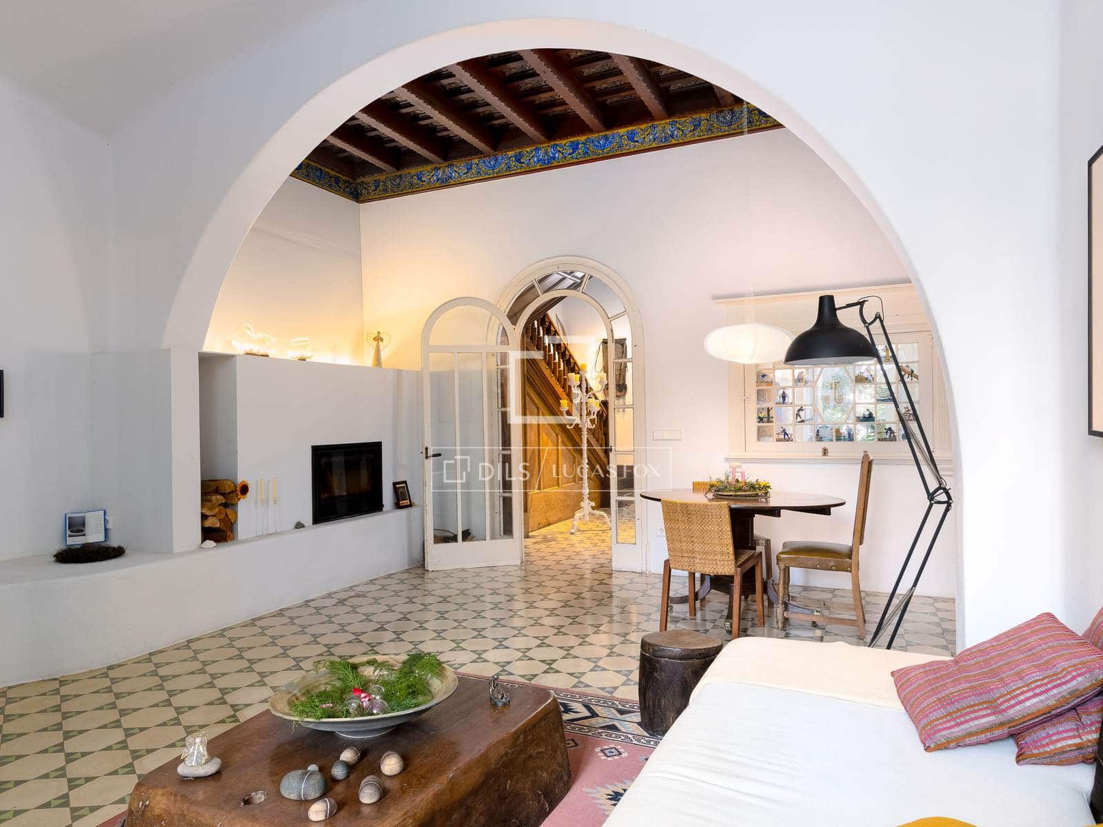 4 Zimmer Villa zu vermieten in Vilassar de Mar mit Garage - 3.500 € (Ref: 9542474)