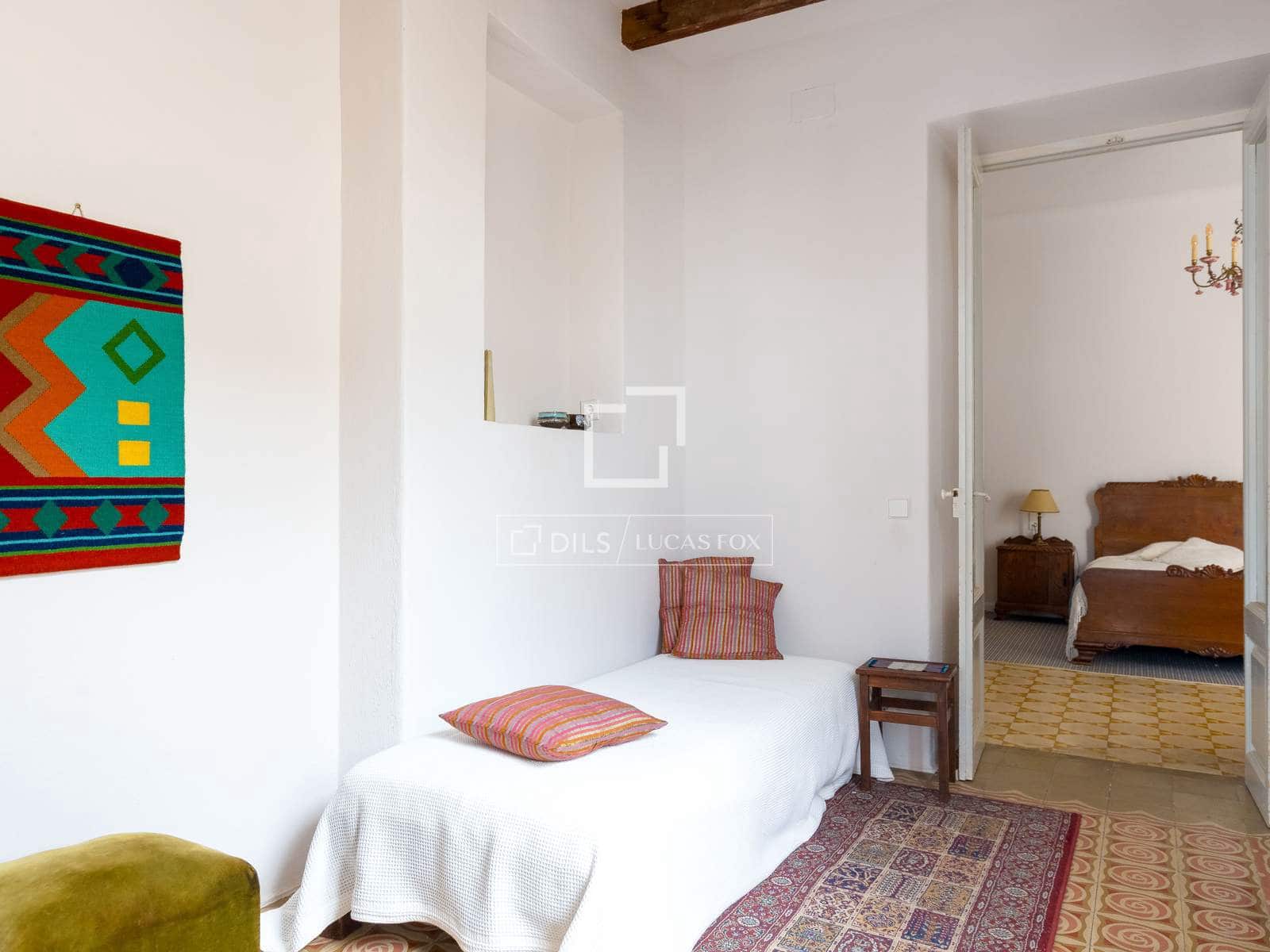 4 Zimmer Villa zu vermieten in Vilassar de Mar mit Garage - 3.500 € (Ref: 9542474)