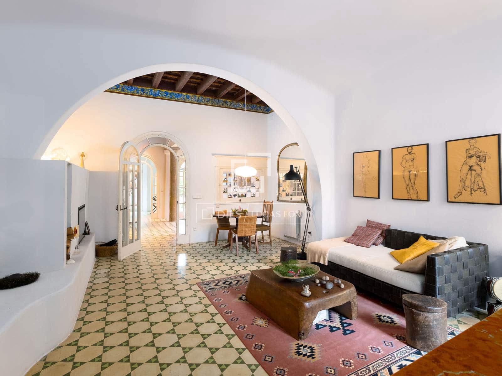 4 Zimmer Villa zu vermieten in Vilassar de Mar mit Garage - 3.500 € (Ref: 9542474)