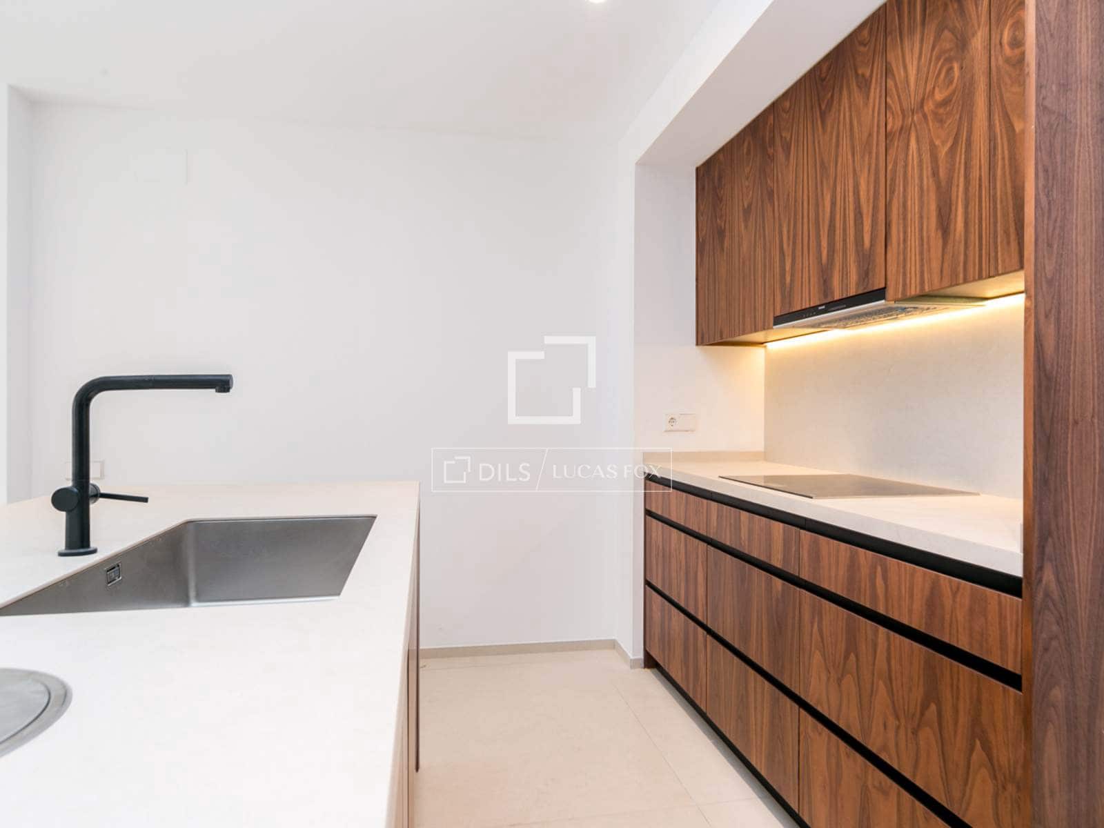 4 chambre Appartement à vendre à Sant Cugat del Valles avec garage - 1 880 000 € (Ref: 9542618)