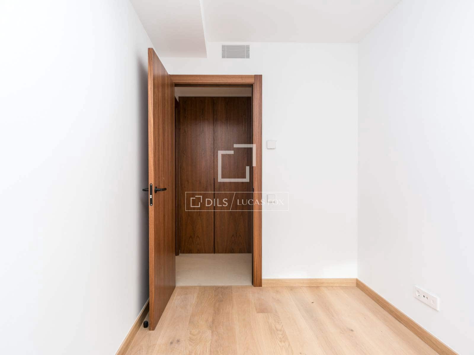 4 chambre Appartement à vendre à Sant Cugat del Valles avec garage - 1 880 000 € (Ref: 9542618)