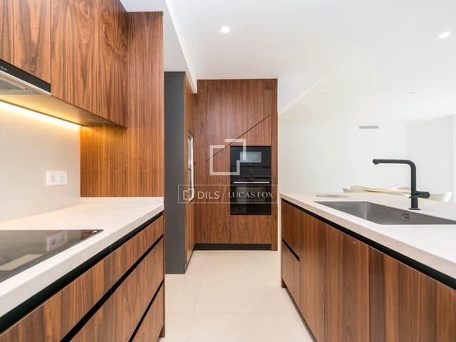 4 chambre Appartement à vendre à Sant Cugat del Vallès avec garage - 1 880 000 € (Ref: 9542618)