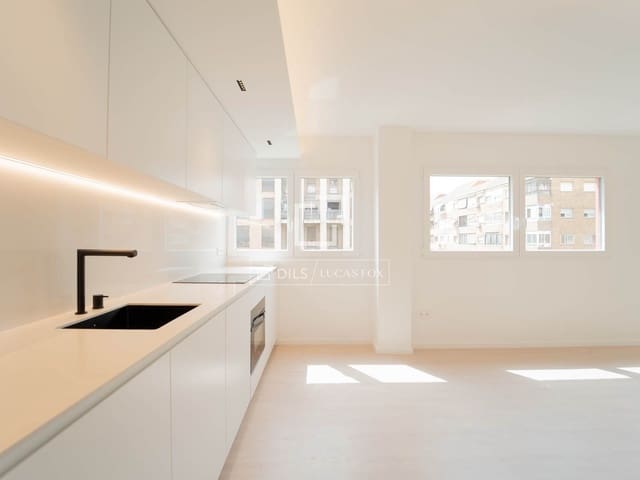 3 slaapkamer Appartement te koop in Valencia stad - € 510.000 (Ref: 9542858)