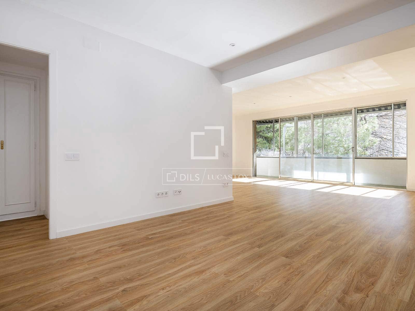 4 bedroom Apartment for rent in Barcelona city with garage - € 4,500 (Ref: 9543975)