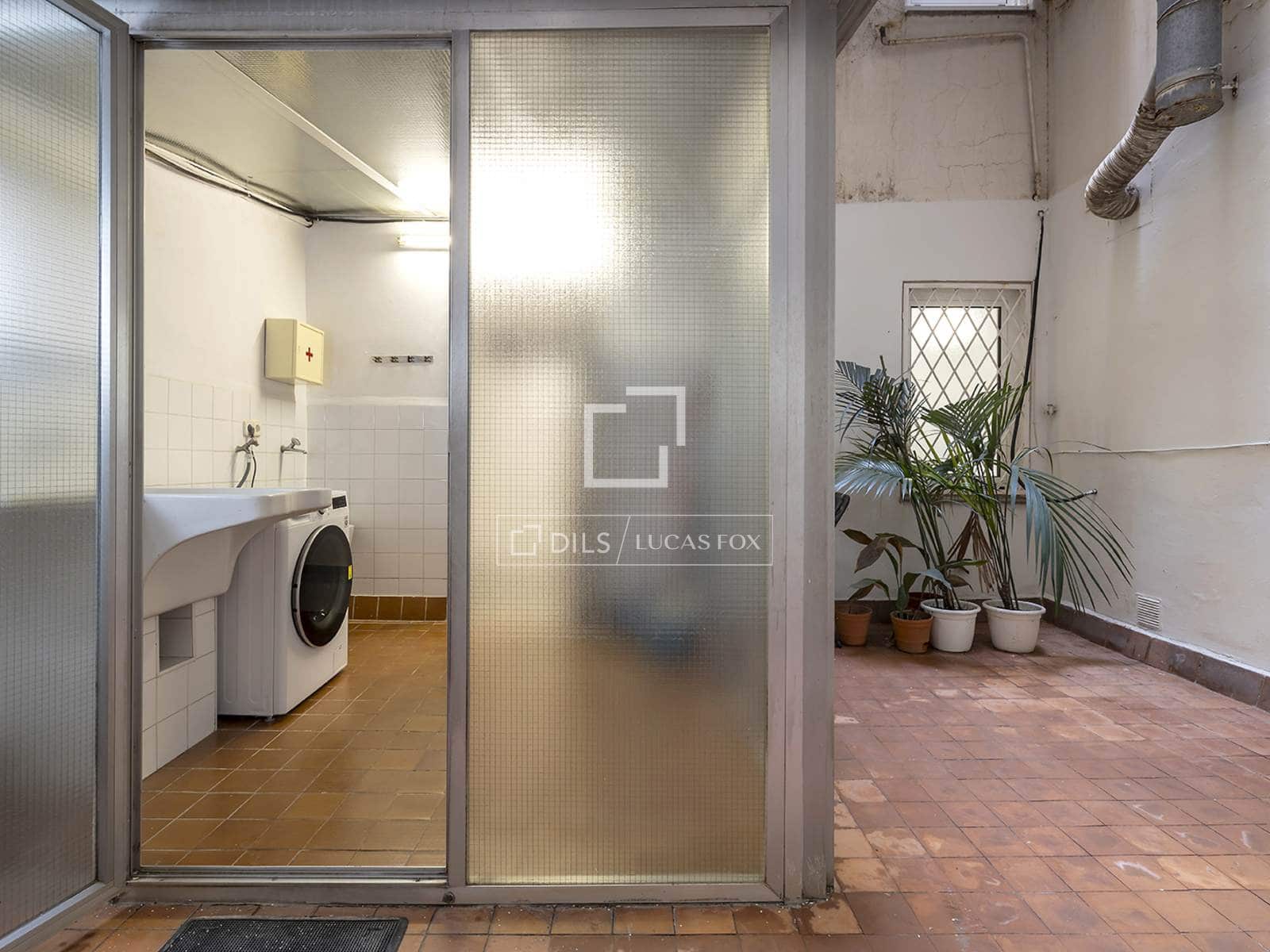 4 bedroom Apartment for rent in Barcelona city with garage - € 4,500 (Ref: 9543975)