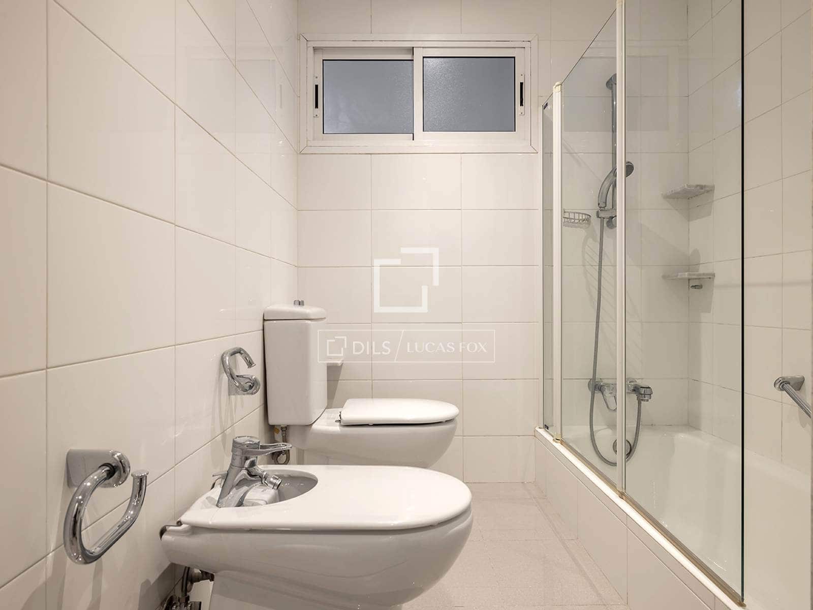 4 bedroom Apartment for rent in Barcelona city with garage - € 4,500 (Ref: 9543975)