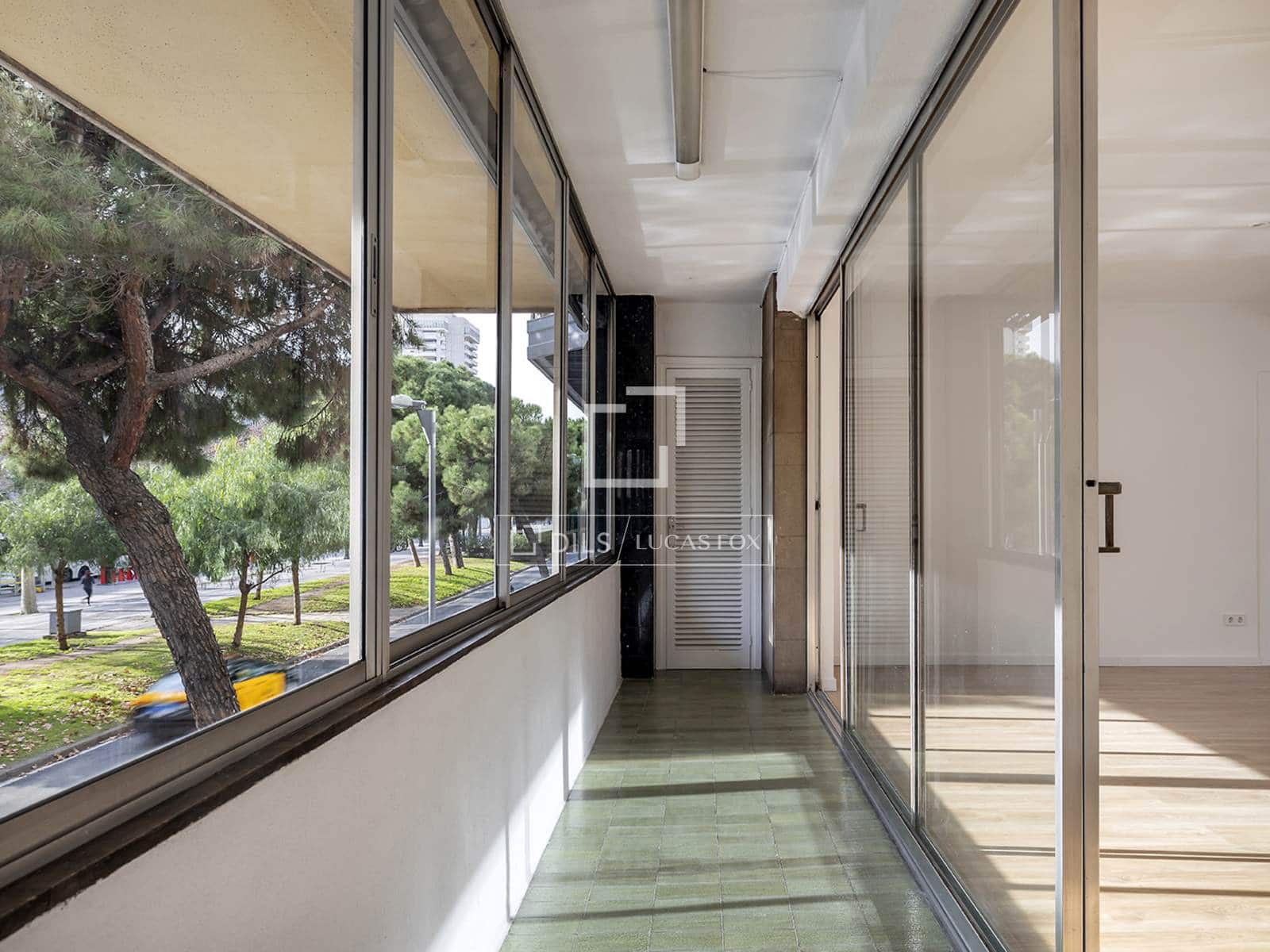 4 bedroom Apartment for rent in Barcelona city with garage - € 4,500 (Ref: 9543975)