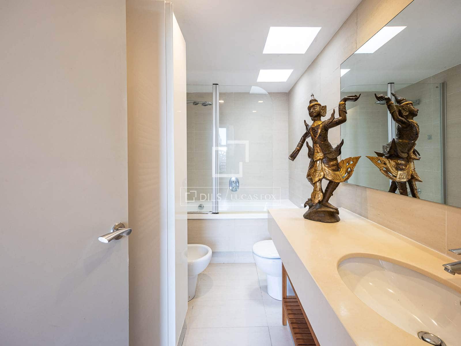 2 sypialnia Apartament na sprzedaż w Miasto Barcelona - 840 000 € (Ref: 9547230)