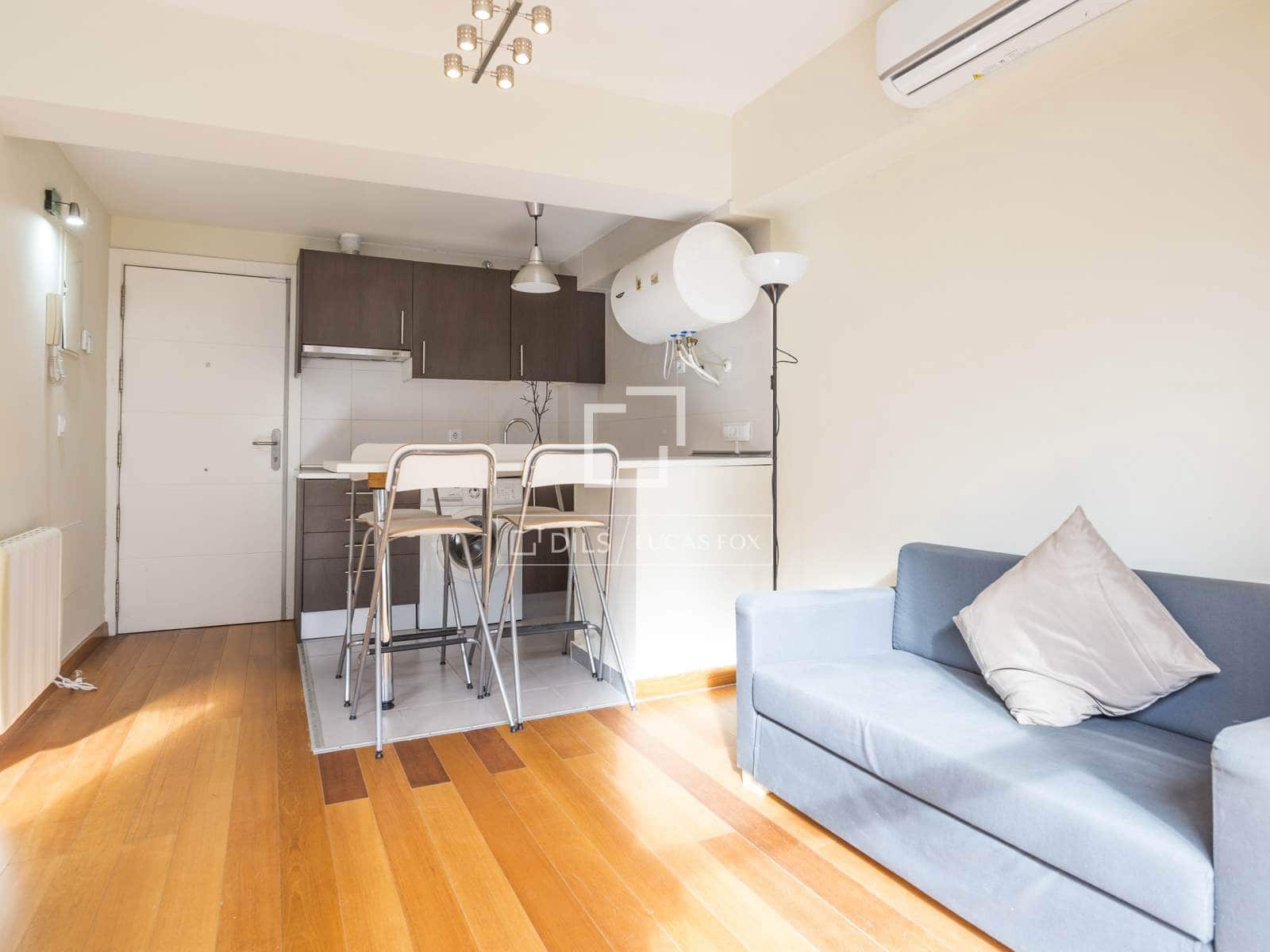 1 slaapkamer Appartement te huur in Madrid stad met garage - € 1.400 (Ref: 9547231)