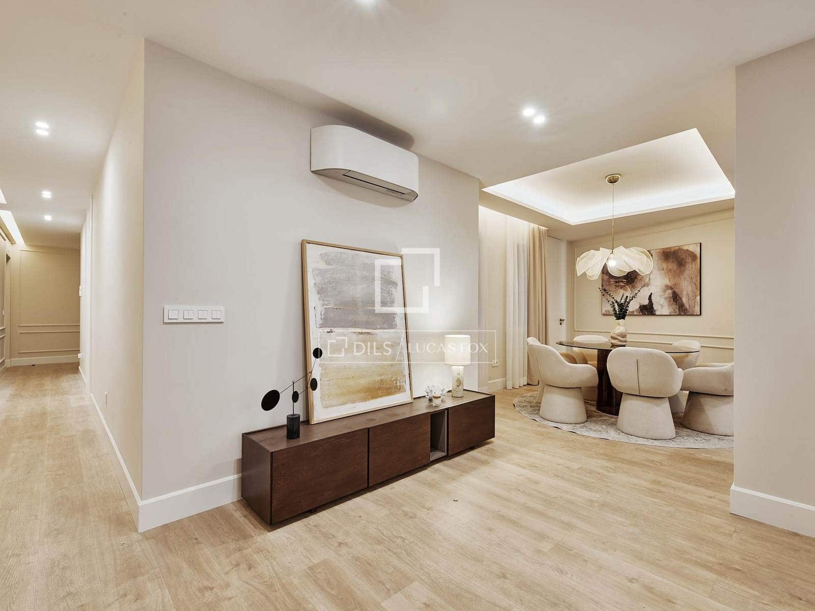 3 makuuhuone Huoneisto myytävänä paikassa Madrid kaupunki - 1 729 000 € (Ref: 9547232)