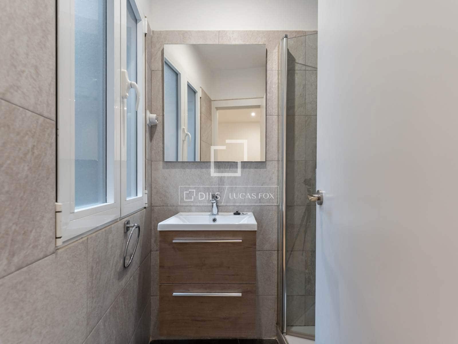 1 soveværelse Lejlighed til leje i Madrid by - € 1.650 (Ref: 9547233)