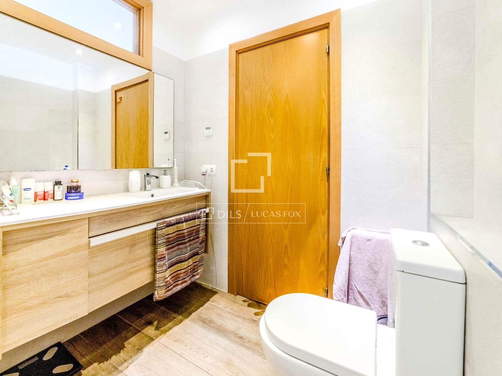 4 Zimmer Villa zu verkaufen in Sant Pere de Ribes mit Pool Garage - 750.000 € (Ref: 9547234)