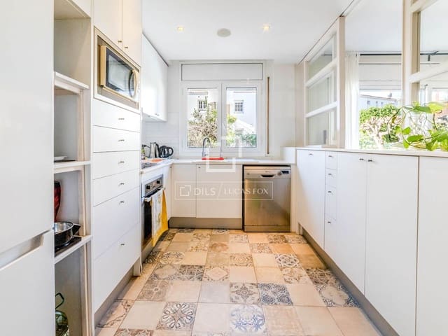 4 Zimmer Villa zu verkaufen in Sant Pere de Ribes mit Pool Garage - 750.000 € (Ref: 9547234)