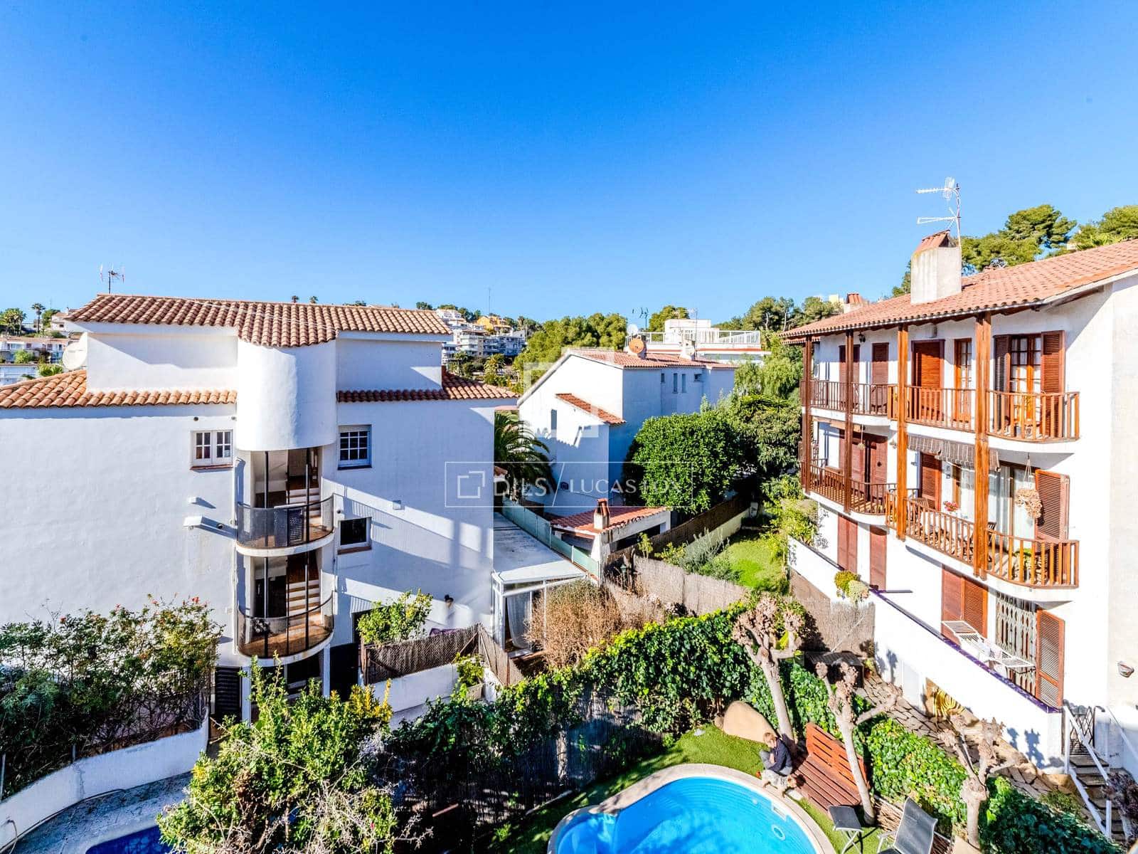 4 Zimmer Villa zu verkaufen in Sant Pere de Ribes mit Pool Garage - 750.000 € (Ref: 9547234)