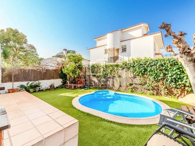 4 Zimmer Villa zu verkaufen in Sant Pere de Ribes mit Pool Garage - 750.000 € (Ref: 9547234)