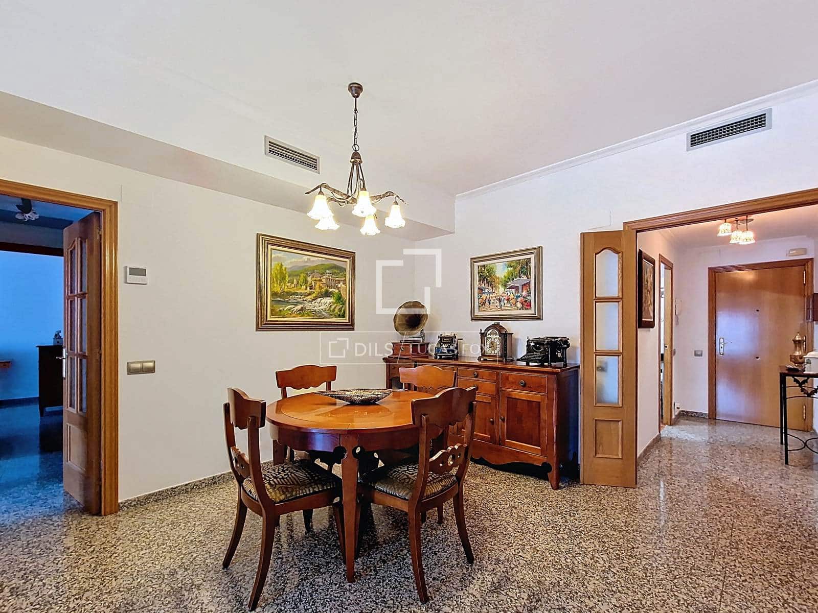 3 slaapkamer Appartement te koop in Vilanova i la Geltru - € 315.000 (Ref: 9547235)