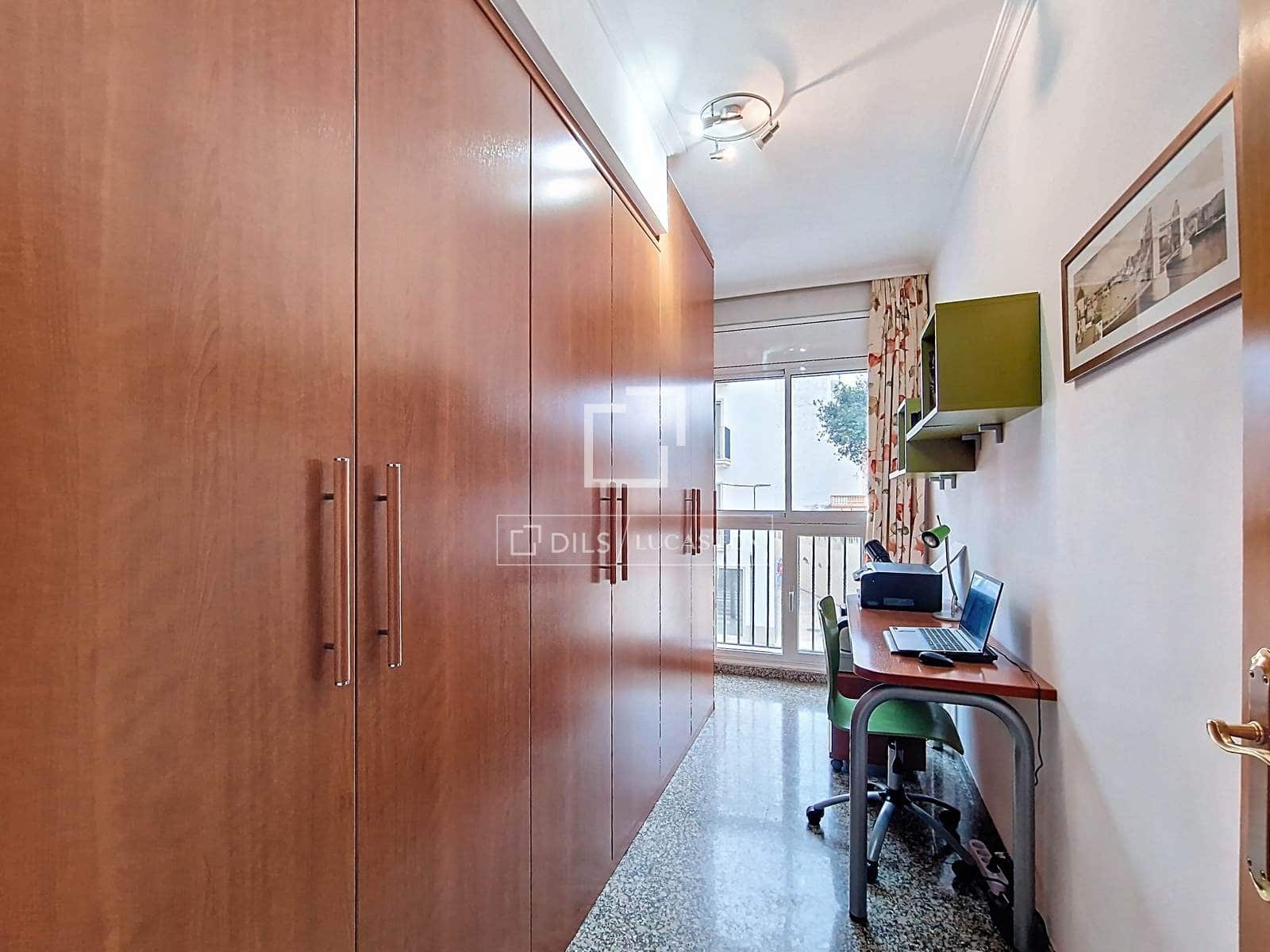 3 slaapkamer Appartement te koop in Vilanova i la Geltru - € 315.000 (Ref: 9547235)