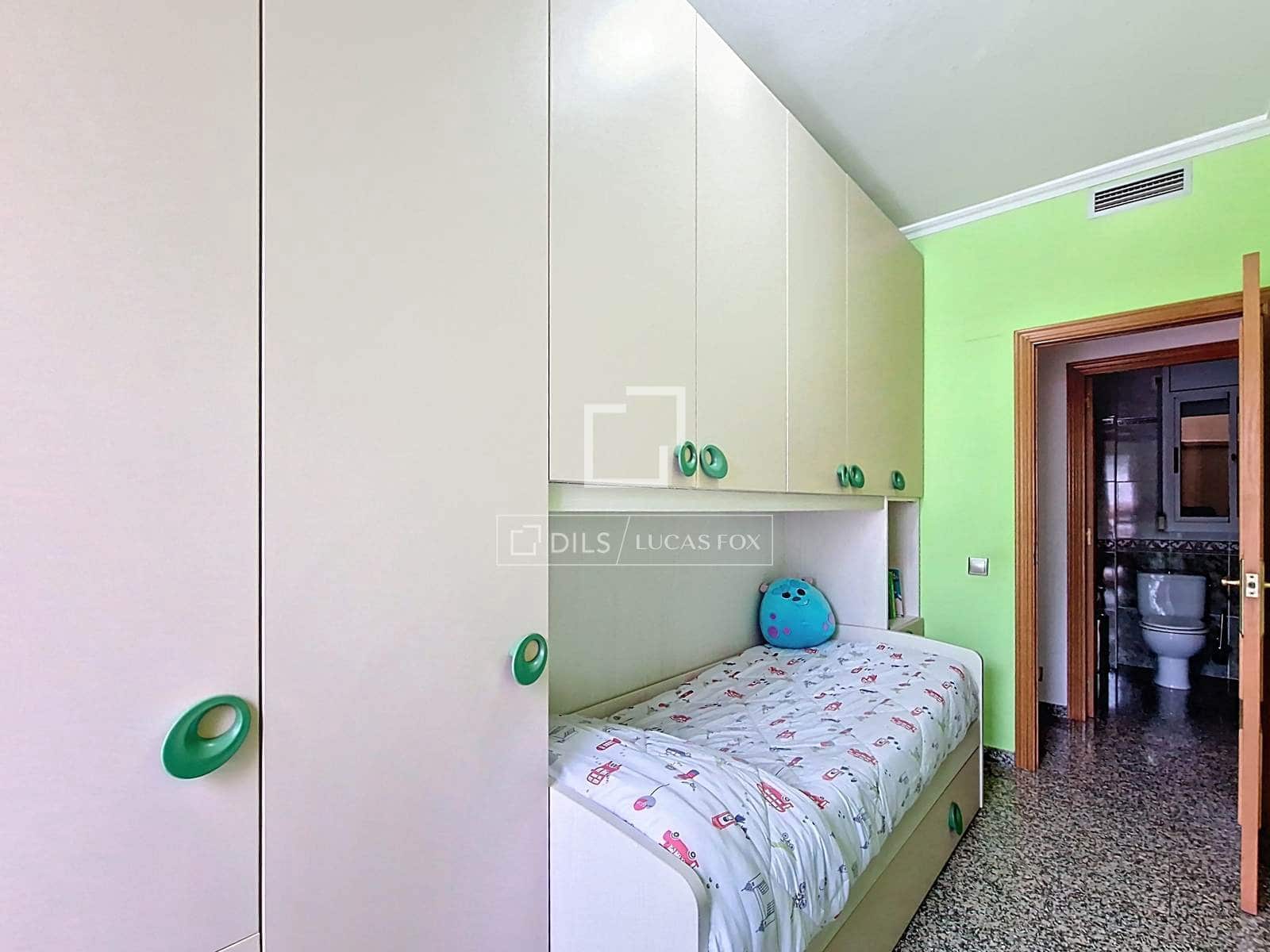 3 slaapkamer Appartement te koop in Vilanova i la Geltru - € 315.000 (Ref: 9547235)