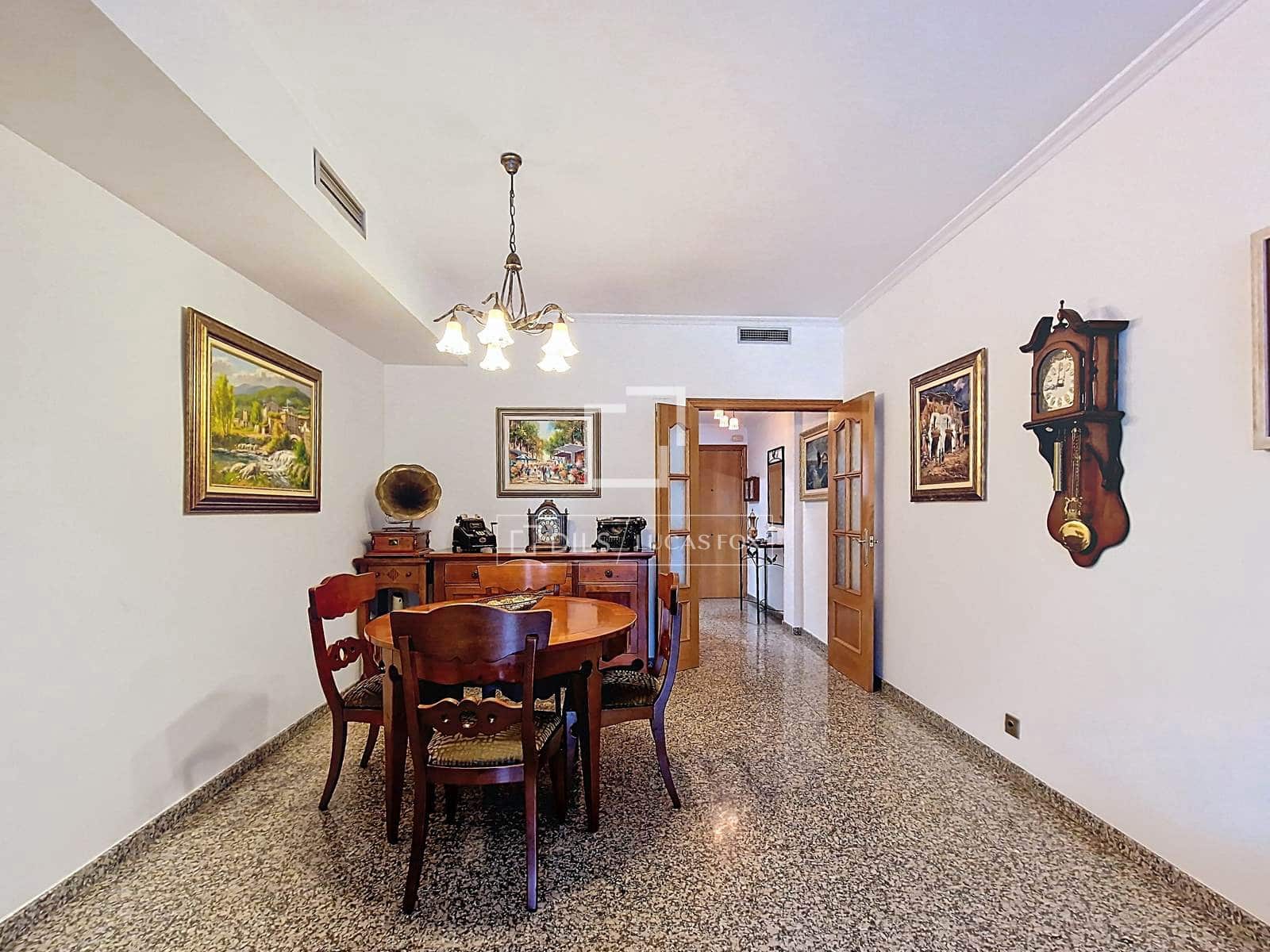 3 slaapkamer Appartement te koop in Vilanova i la Geltru - € 315.000 (Ref: 9547235)