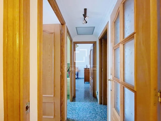 3 slaapkamer Appartement te koop in Vilanova i la Geltrú - € 315.000 (Ref: 9547235)