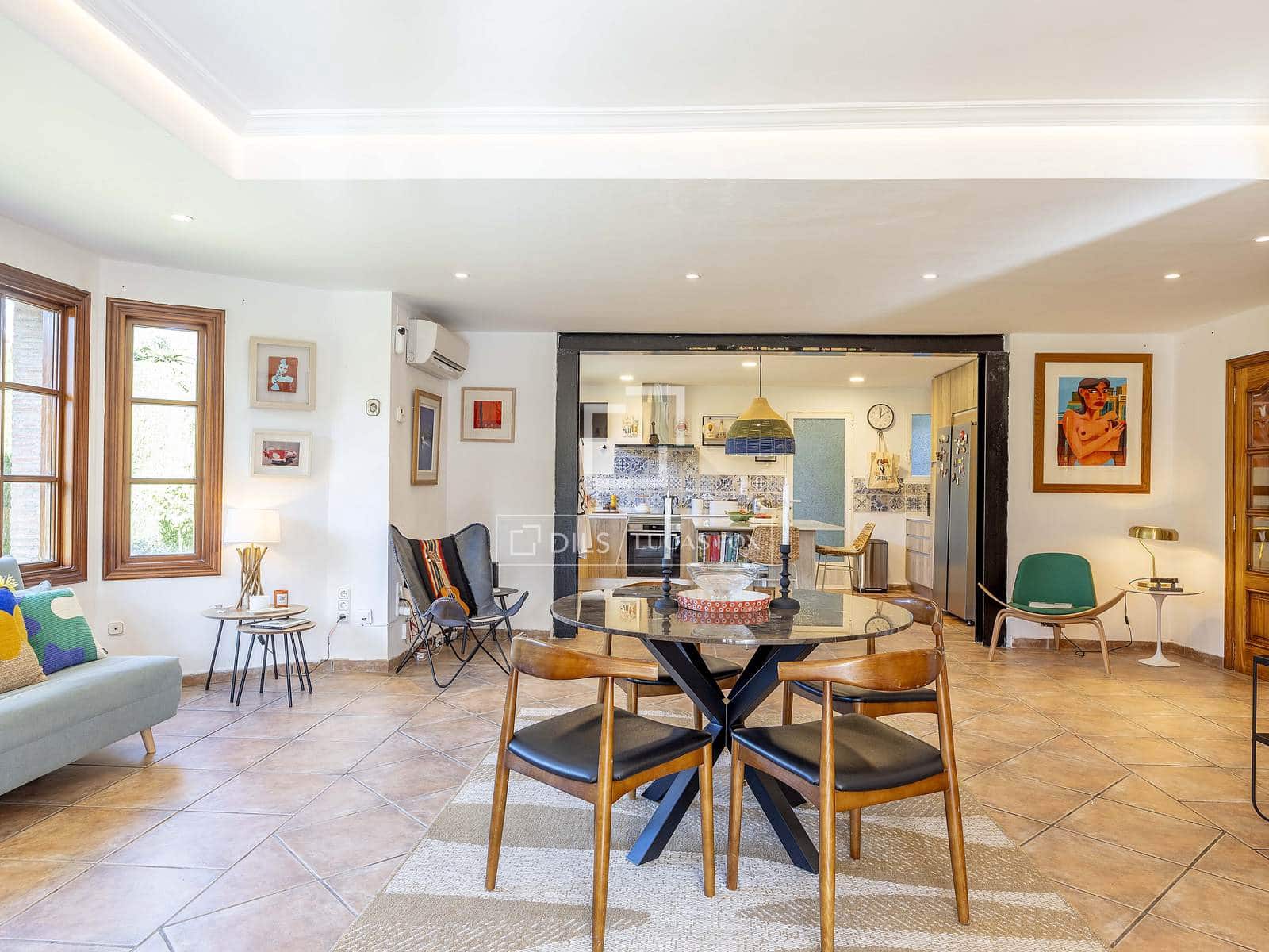 4 soverom Villa til salgs i La Canada med svømmebasseng garasje - € 870 000 (Ref: 9547236)