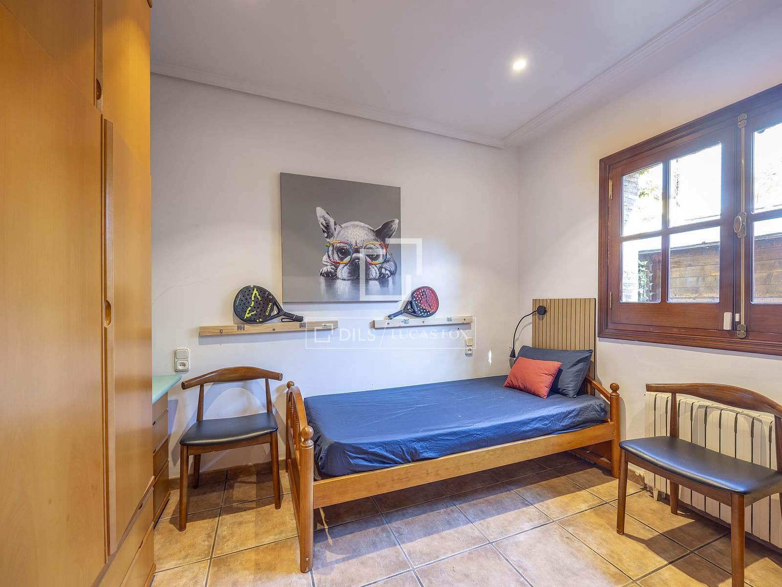 4 soverom Villa til salgs i La Canada med svømmebasseng garasje - € 870 000 (Ref: 9547236)