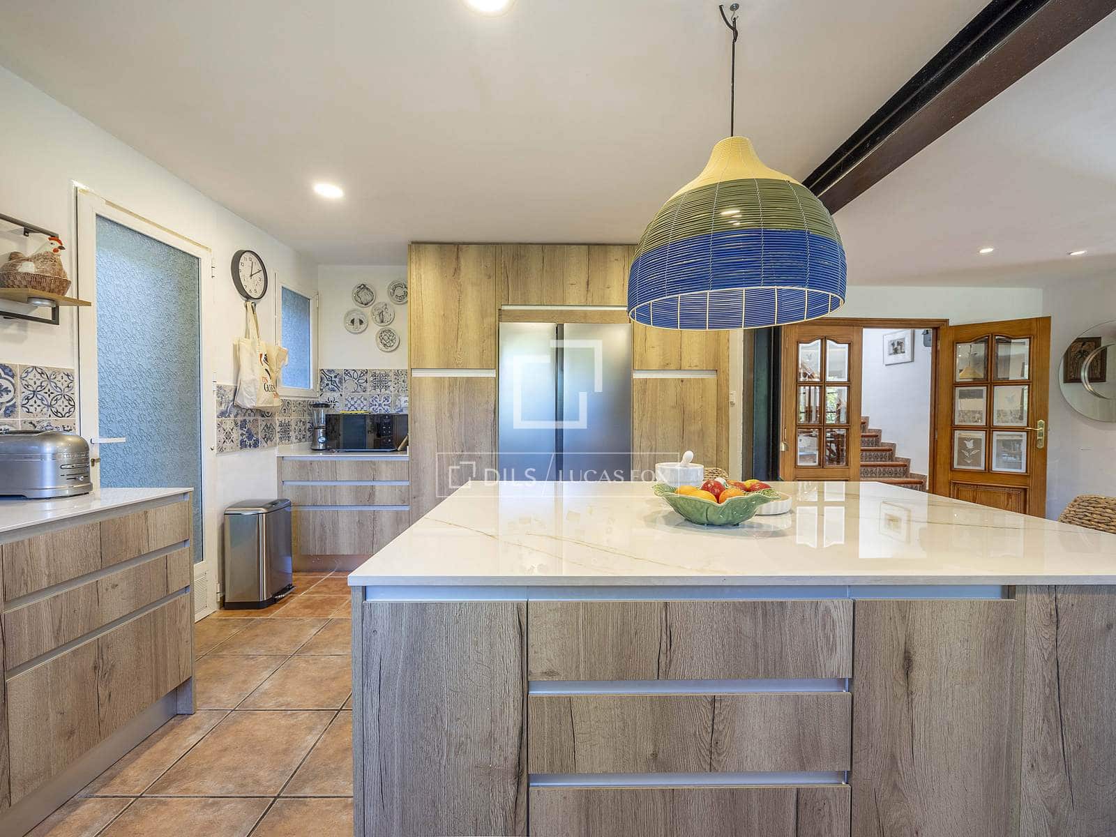 4 soverom Villa til salgs i La Canada med svømmebasseng garasje - € 870 000 (Ref: 9547236)