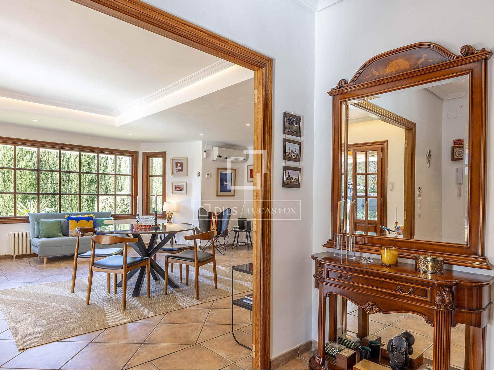 4 soverom Villa til salgs i La Canada med svømmebasseng garasje - € 870 000 (Ref: 9547236)