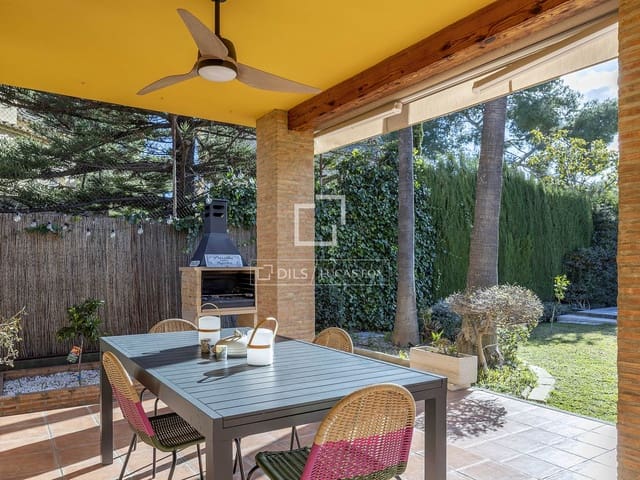 4 soverom Villa til salgs i La Cañada, Paterna med svømmebasseng garasje - € 870 000 (Ref: 9547236)