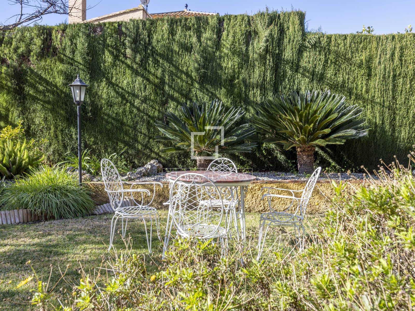 4 soverom Villa til salgs i La Canada med svømmebasseng garasje - € 870 000 (Ref: 9547236)