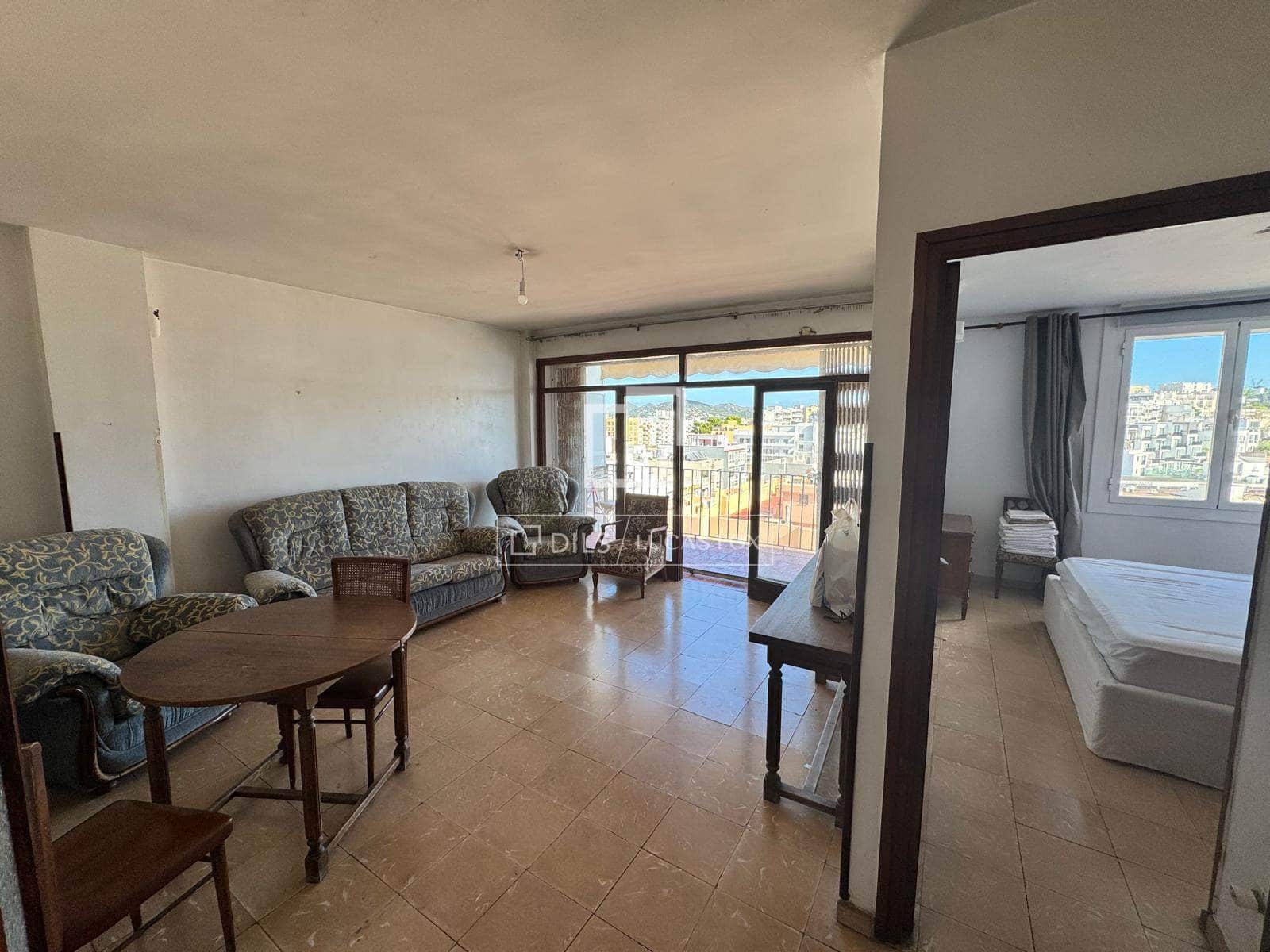 3 slaapkamer Appartement te koop in Ibiza dorp - € 630.000 (Ref: 9548559)