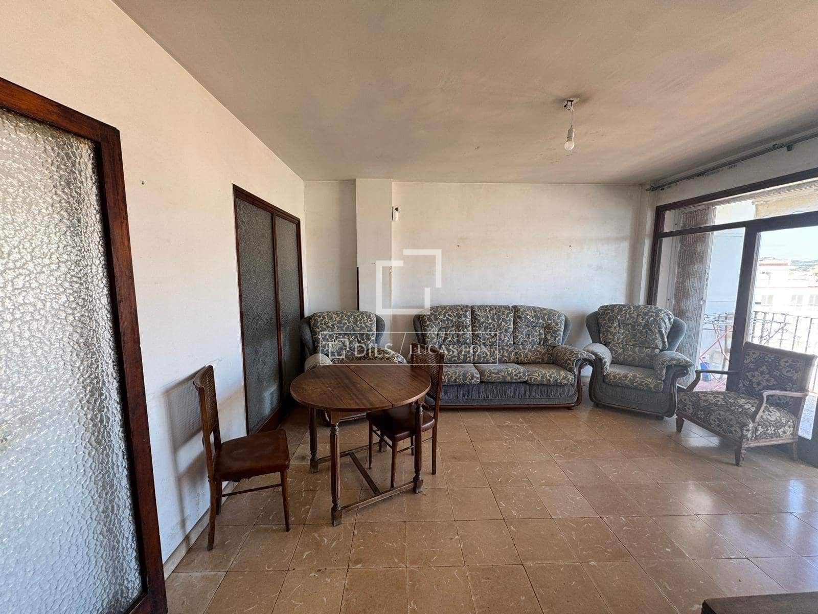 3 slaapkamer Appartement te koop in Ibiza dorp - € 630.000 (Ref: 9548559)