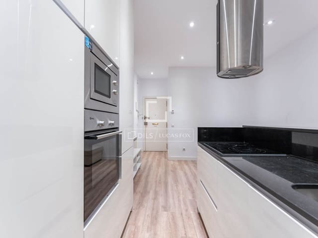 Appartement de 2 chambres à louer à Lista, Madrid ville - 1 950 € (Ref: 9548923)