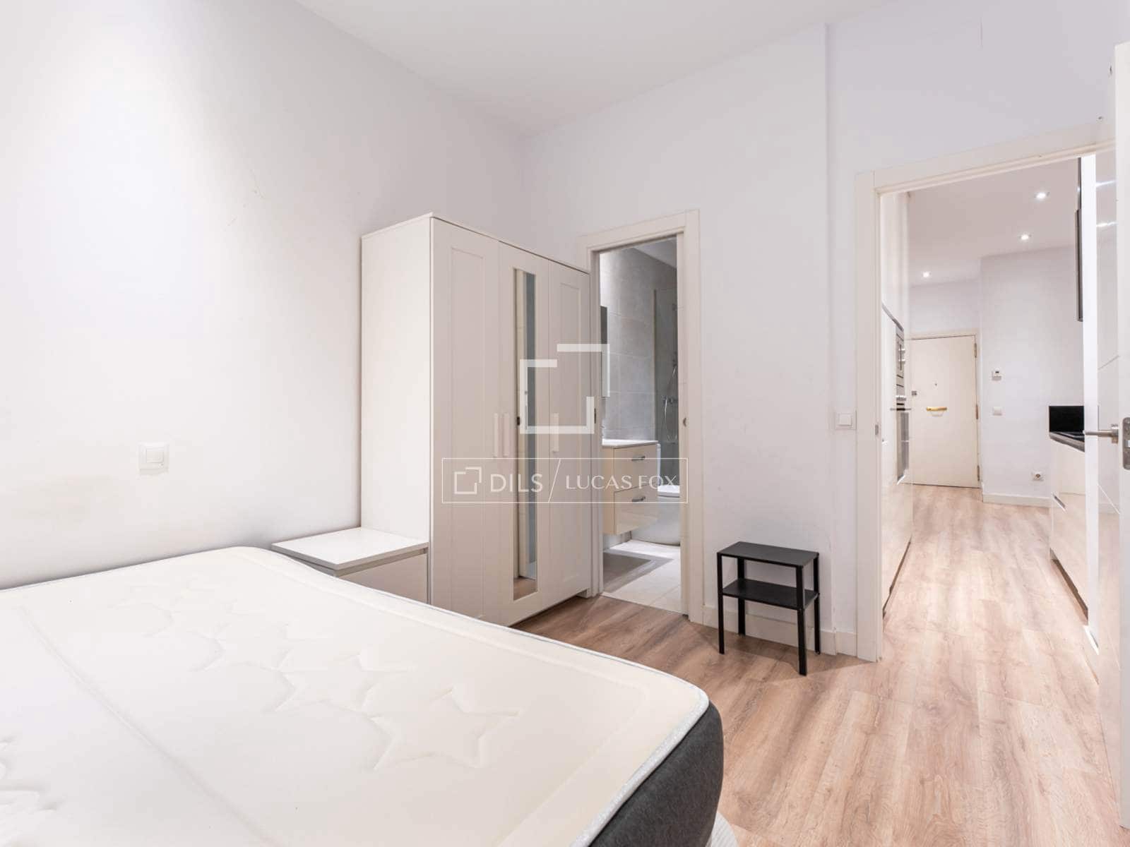 Appartement de 2 chambres à louer à Madrid ville - 1 950 € (Ref: 9548923)