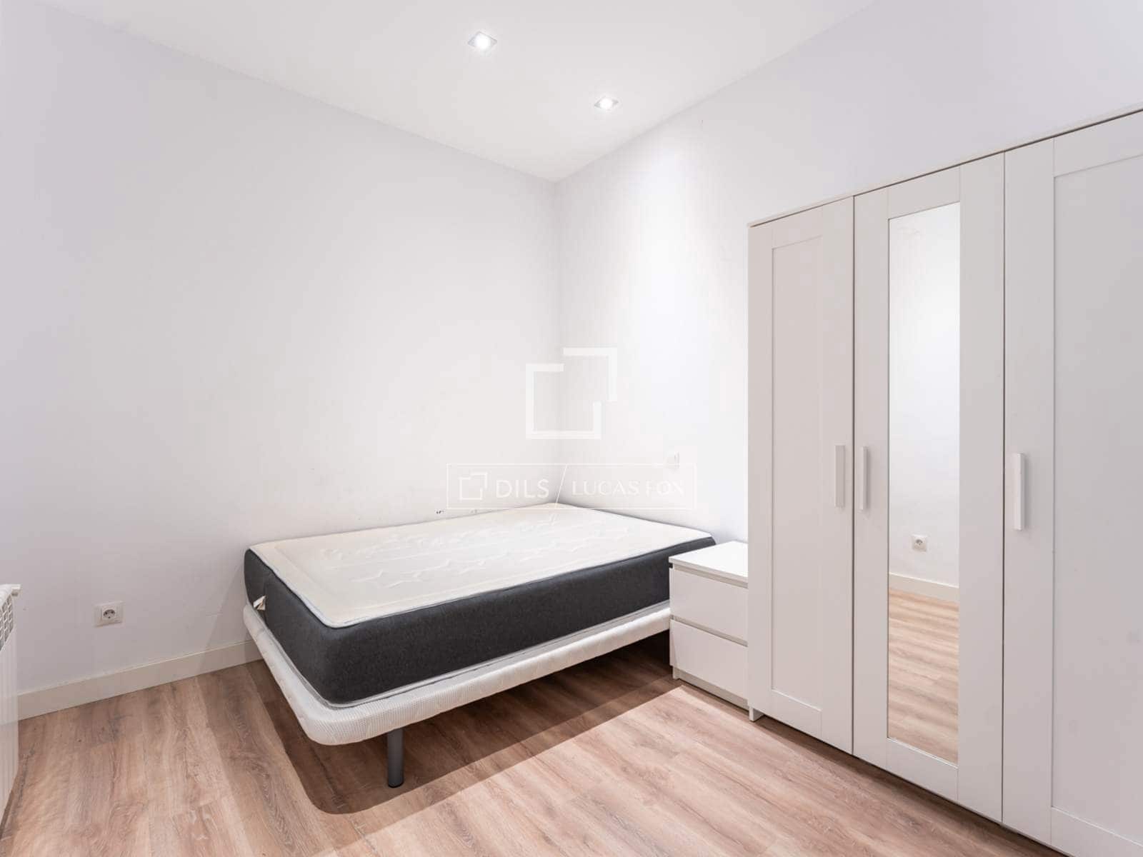 Appartement de 2 chambres à louer à Madrid ville - 1 950 € (Ref: 9548923)