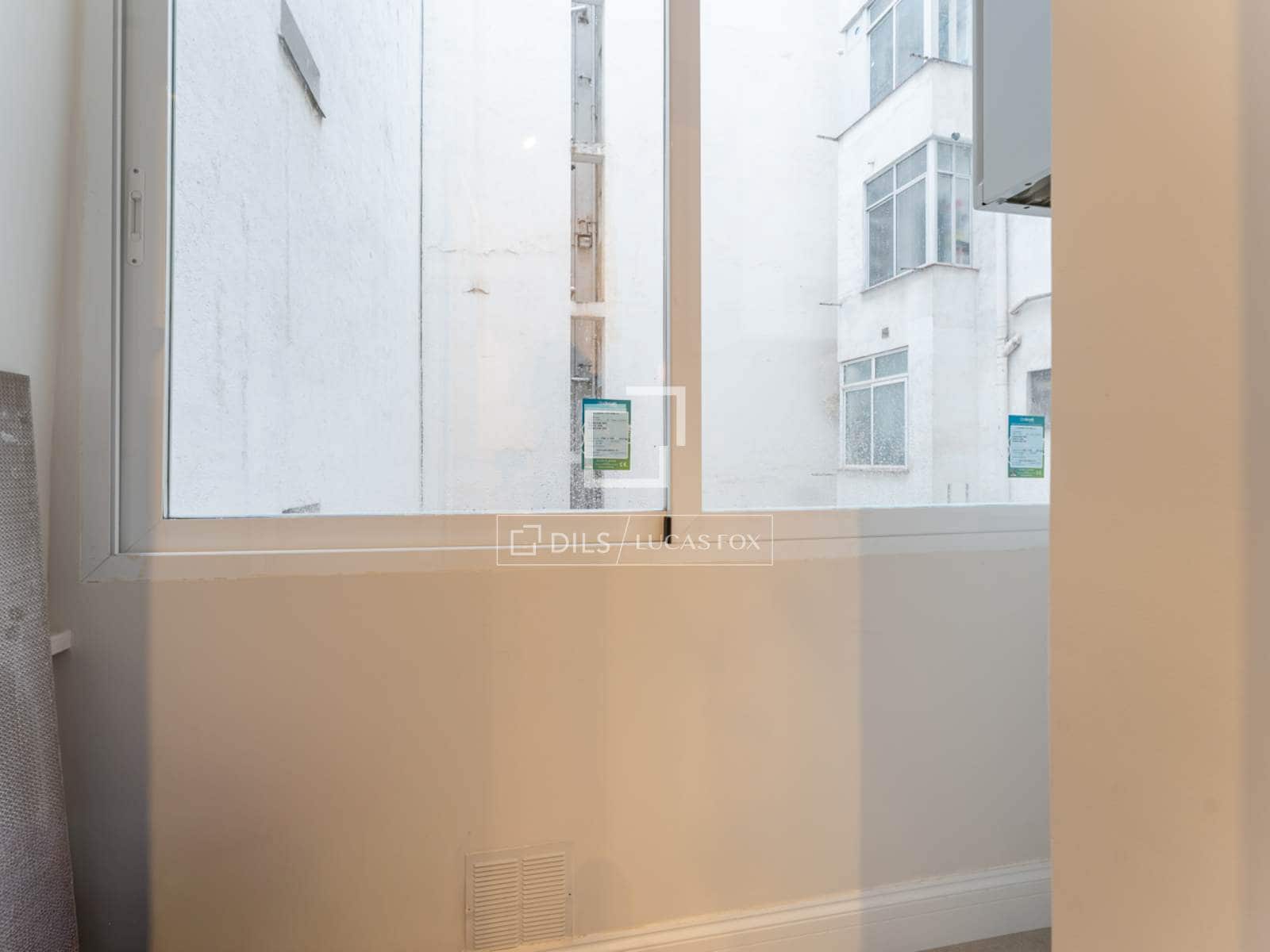 2 bedroom Apartment for rent in Madrid city - € 2,800 (Ref: 9548924)