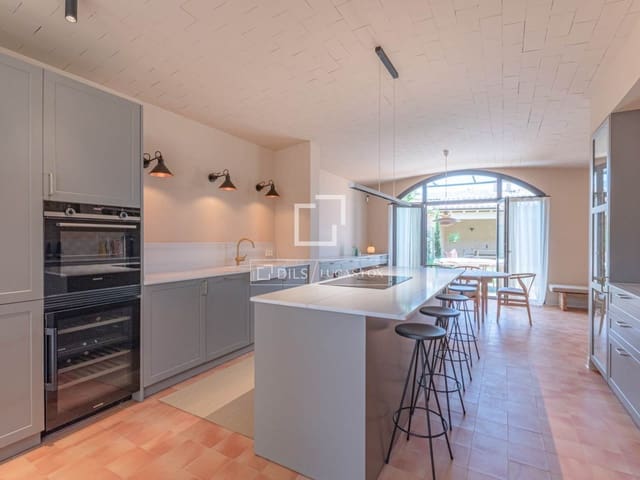 4 soverom Villa til salgs i Gualta - € 950 000 (Ref: 9548925)