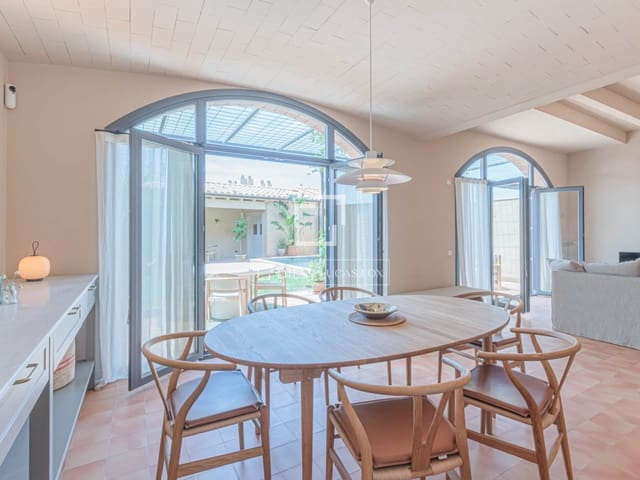4 soverom Villa til salgs i Gualta - € 950 000 (Ref: 9548925)