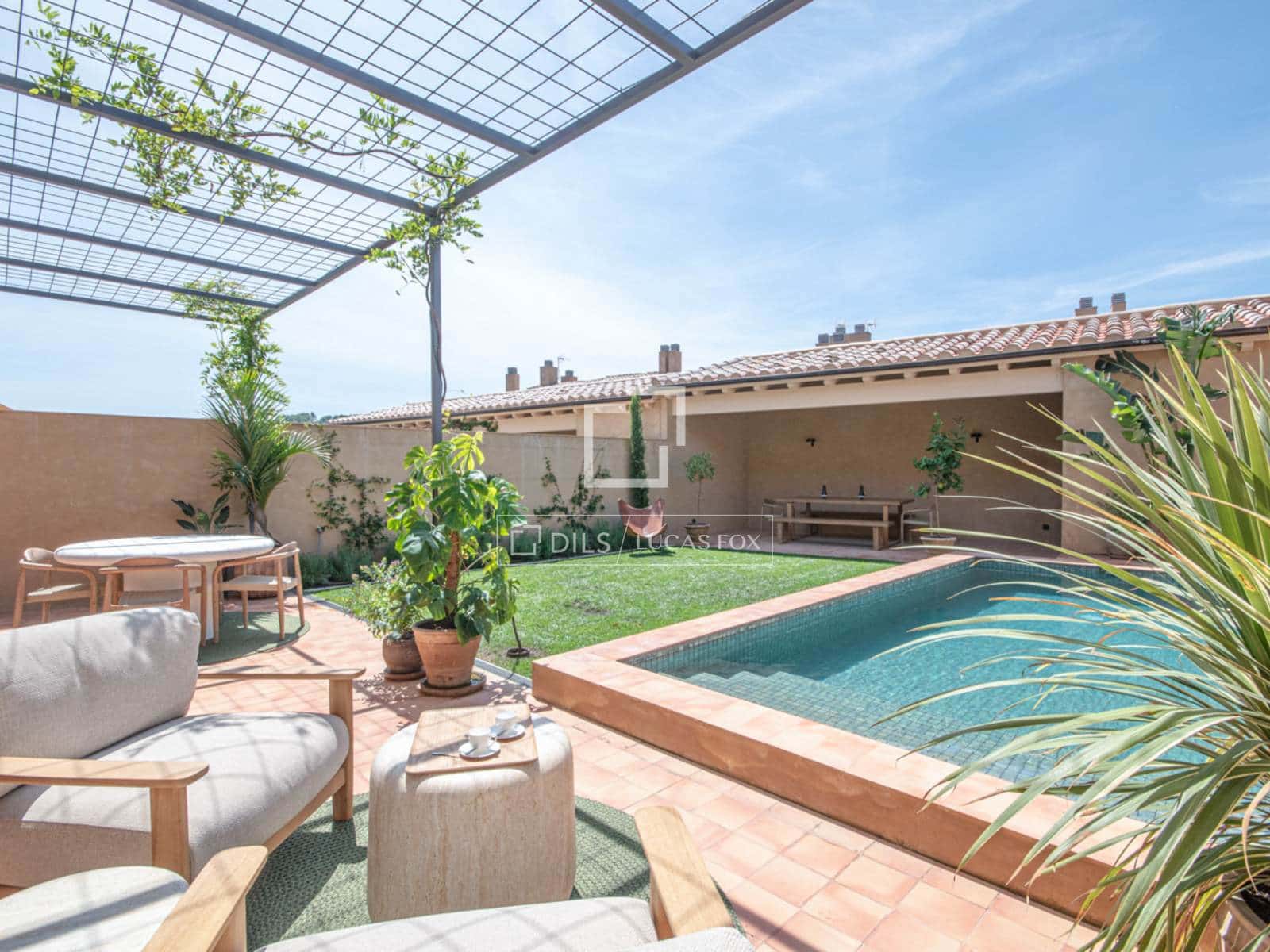 4 soveværelse Villa til salg i Gualta - € 950.000 (Ref: 9548925)