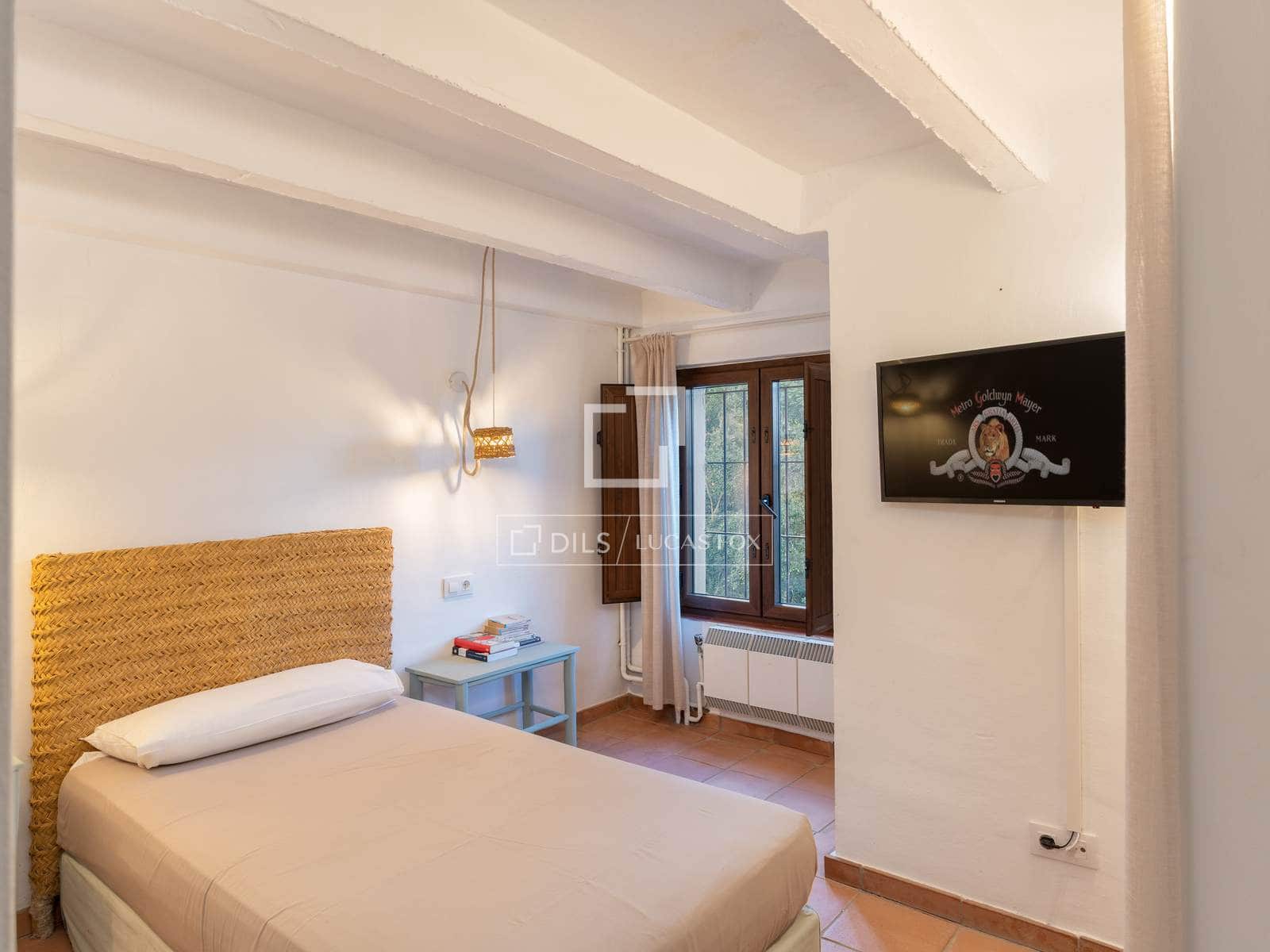 Finca/Casa Rural de 13 habitaciones en Tordera en venta con piscina garaje - 1.360.000 € (Ref: 9548926)