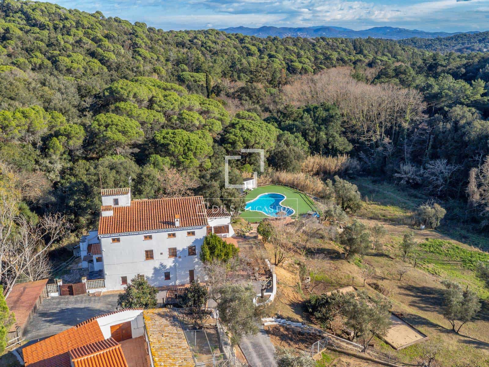 Finca/Casa Rural de 13 habitaciones en Tordera en venta con piscina garaje - 1.360.000 € (Ref: 9548926)