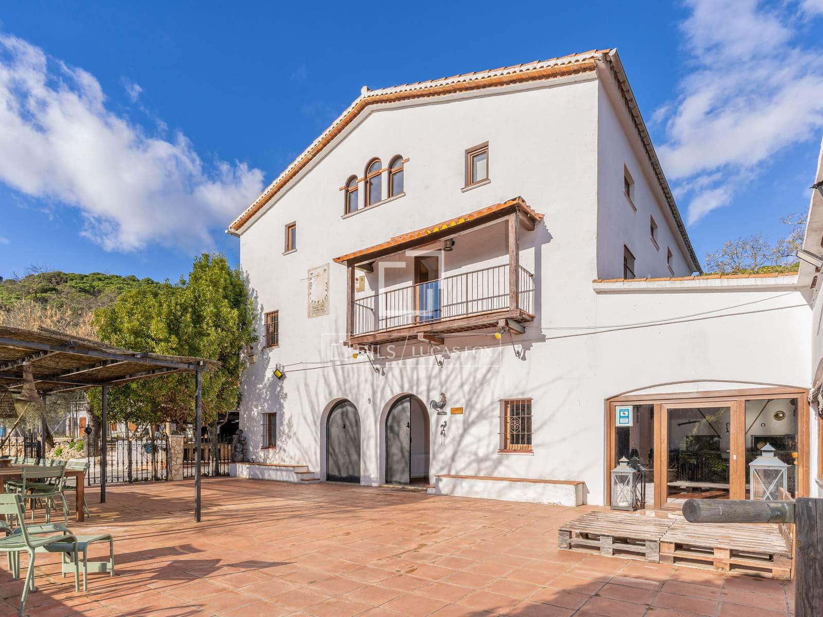 Finca/Casa Rural de 13 habitaciones en Tordera en venta con piscina garaje - 1.360.000 € (Ref: 9548926)