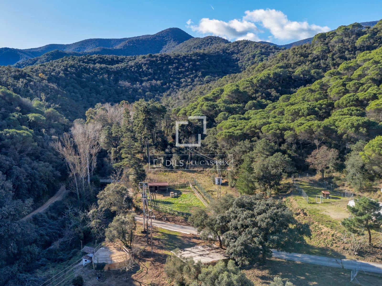 Finca/Casa Rural de 13 habitaciones en Tordera en venta con piscina garaje - 1.360.000 € (Ref: 9548926)