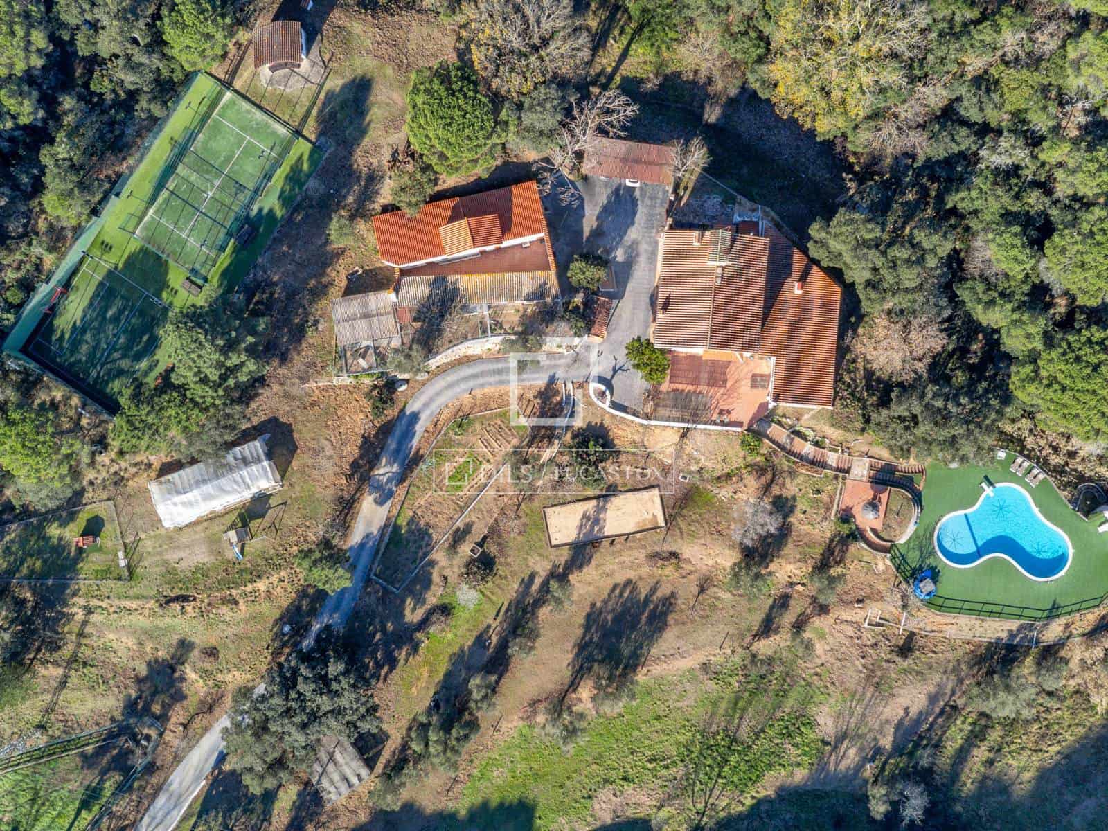 Finca/Casa Rural de 13 habitaciones en Tordera en venta con piscina garaje - 1.360.000 € (Ref: 9548926)